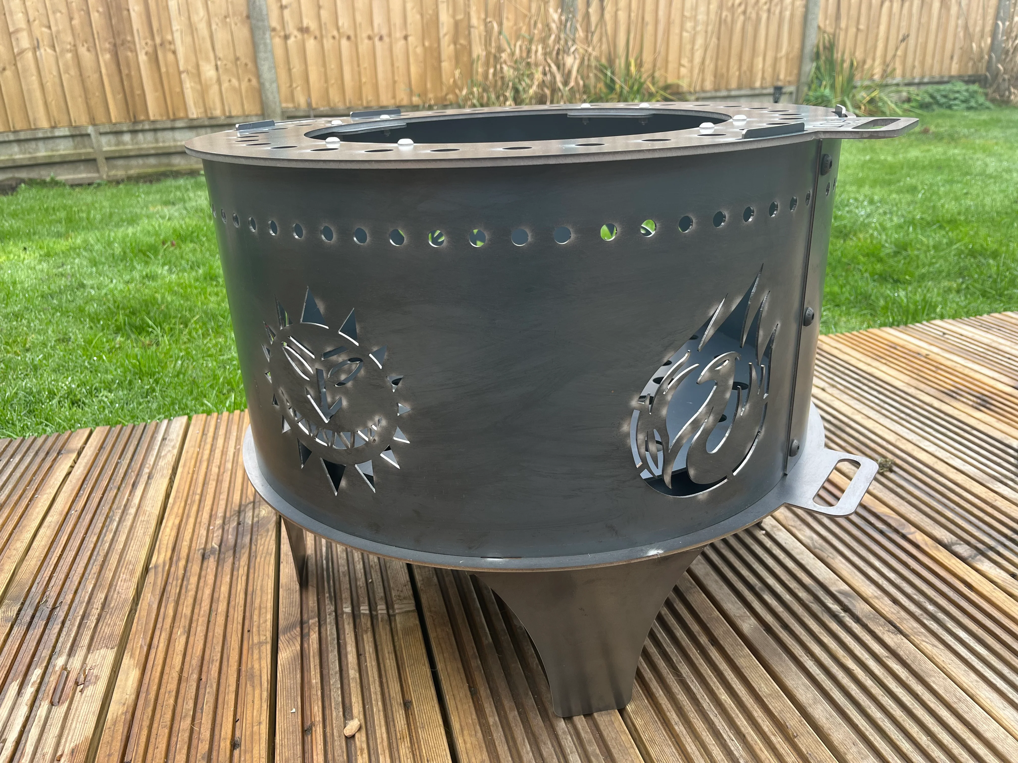 Levellers Sun Face & Phoenix Fire Pit - Image 4